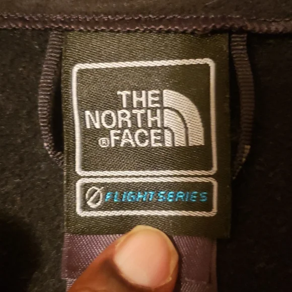 The North Face Women's Flight Series Black Jacket - Picture 3 of 16